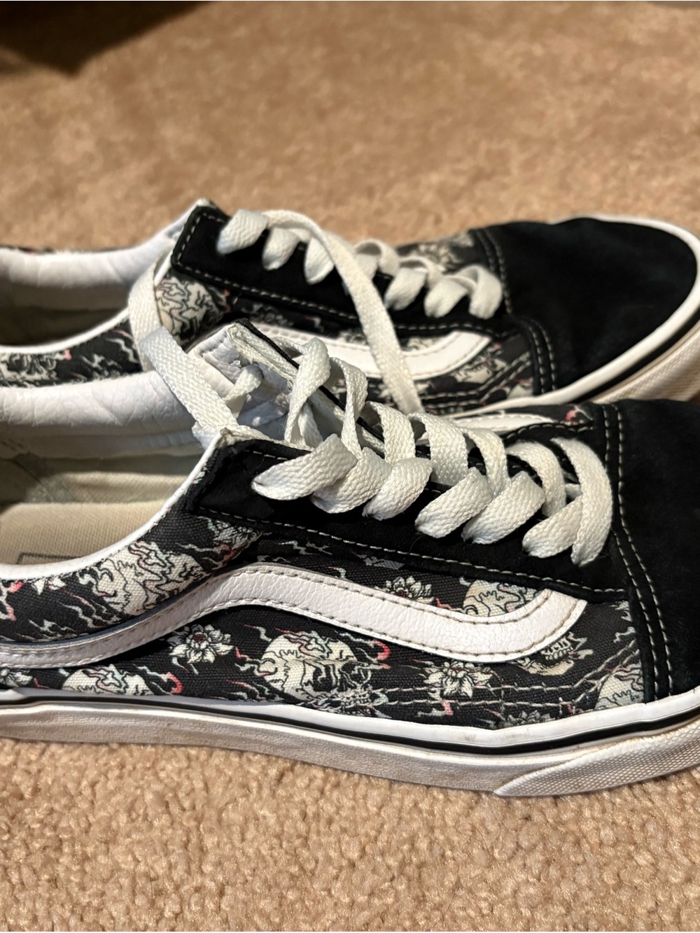 Vans Black and White Skull Floral Old Skool Sneakers